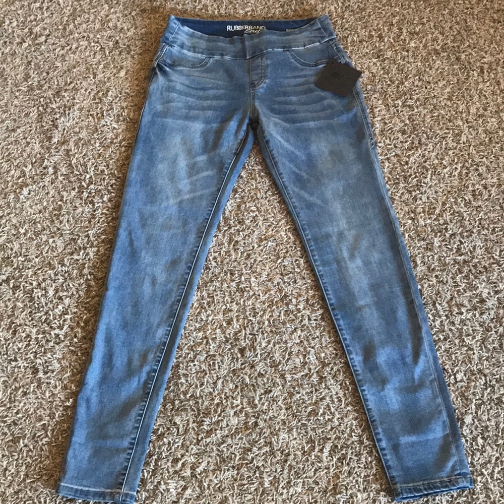 Rubberband Stretch Skinny Jeans